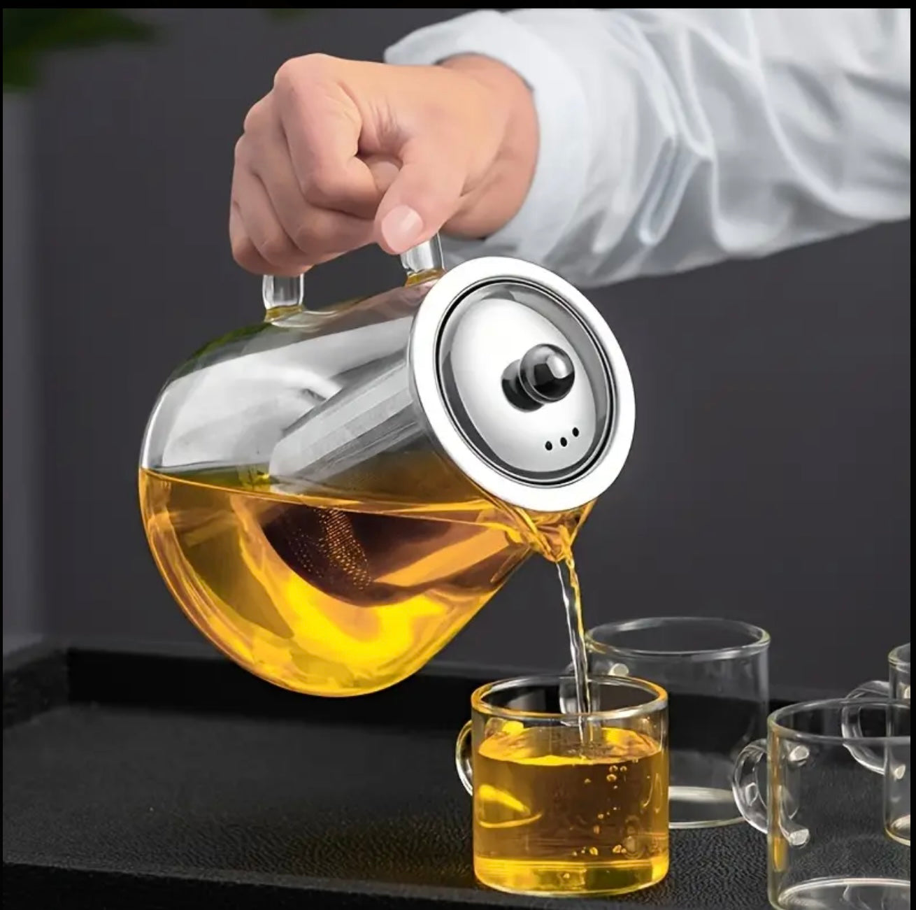 Elégant pot à thé en verre